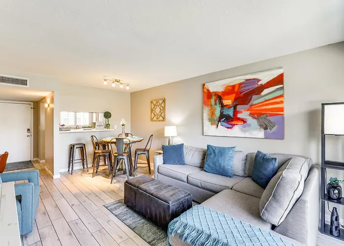 Unwind Poolside, Walk To Old Town! Unit * Scottsdale