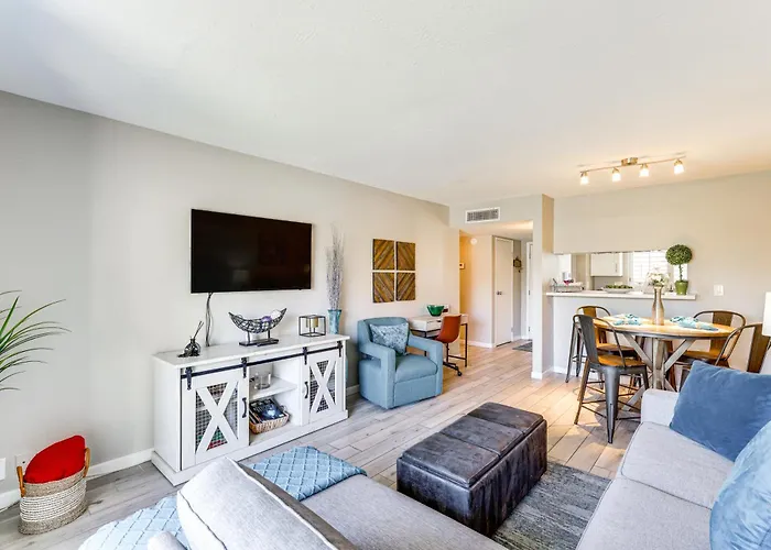 Unwind Poolside, Walk To Old Town! Unit Scottsdale