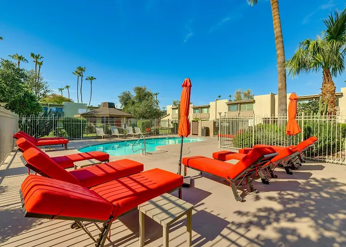 Unwind Poolside, Walk To Old Town! Unit * Scottsdale